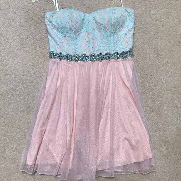 City Triangles Dresses & Skirts - Pink and blue strapless prom/homecoming dress City Triangles Dresses & Skirts - Pink and blue strapless prom/homecoming dress